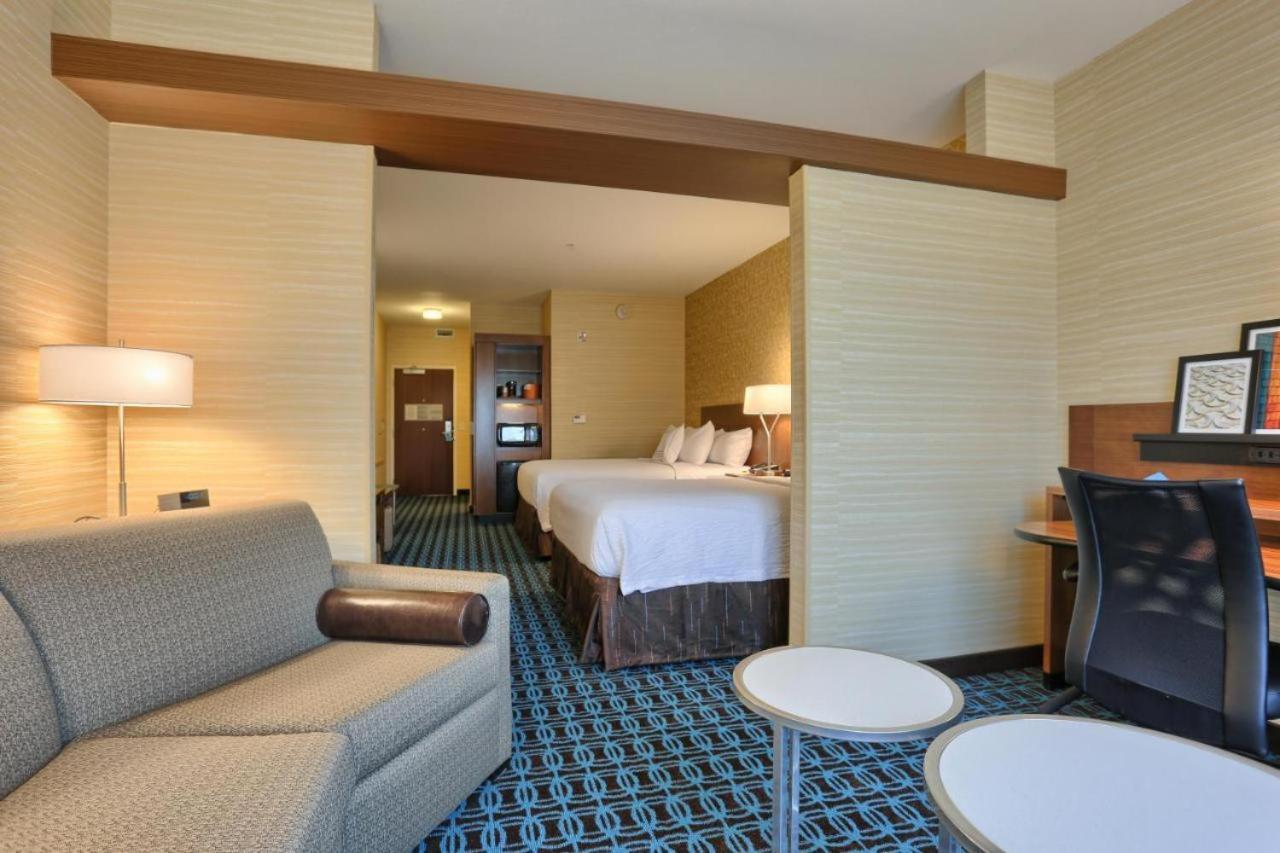 Fairfield By Marriott Inn & Suites Philadelphia Horsham Willow Grove Exterior photo